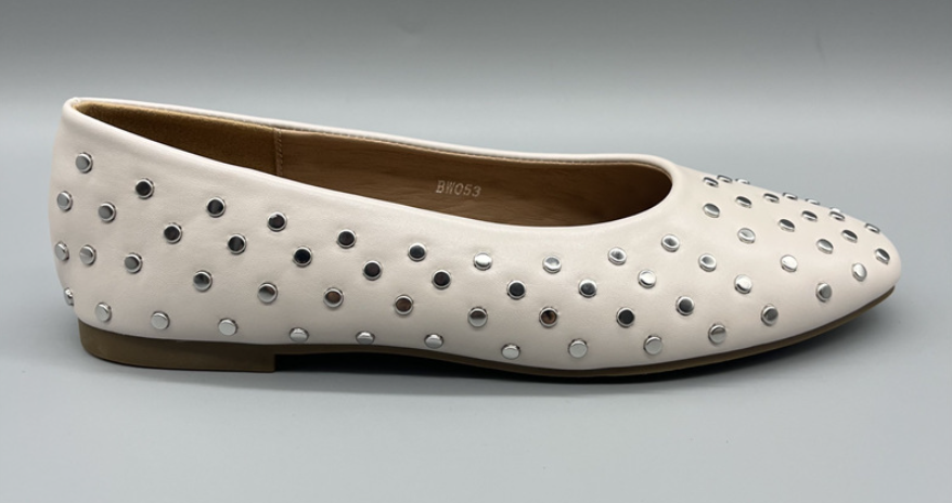 Women's 2025 French Rivet Flat Slip-On Shoes – Casual Summer Commuter Loafers