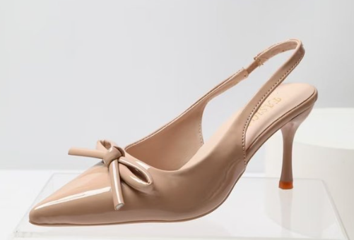 Everyday Casual Pointed Toe Low Stiletto Heels Gold