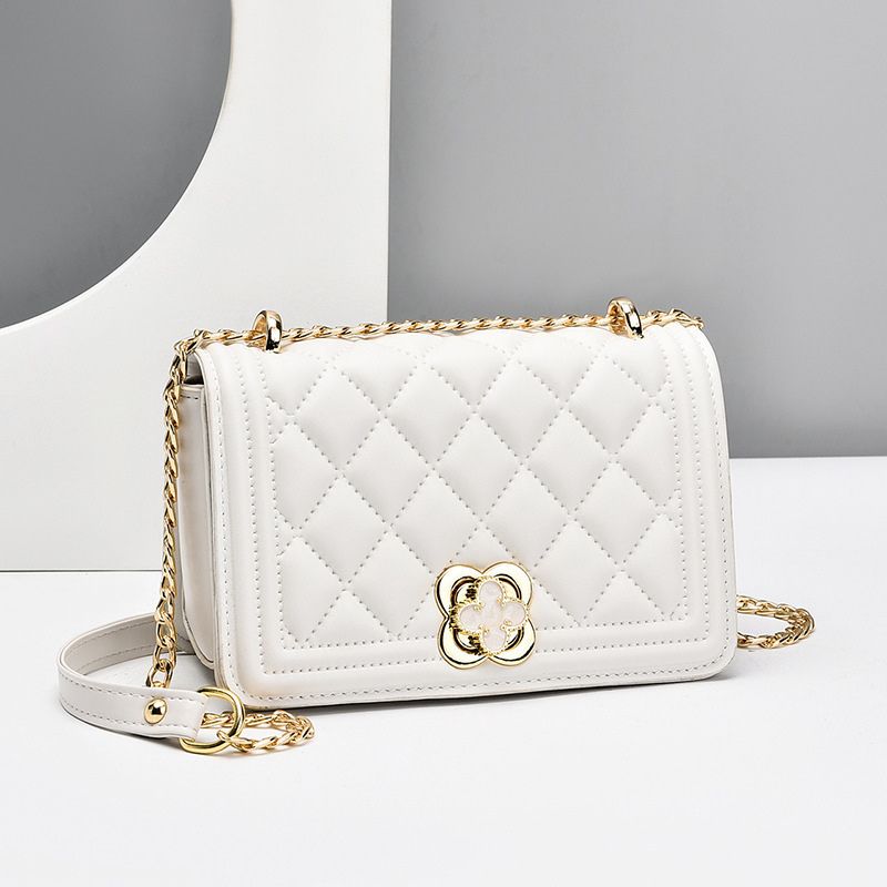 2023 New Fashion Small Fragrance Style Diamond Chain Bag