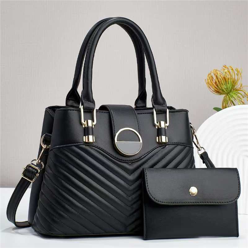 Elegant Medium 2-Piece Mother & Child Handbag Set Black