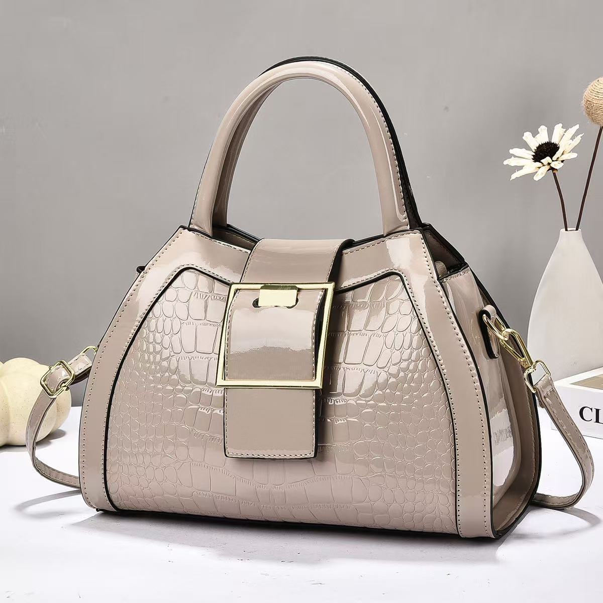 Elegant Medium Glossy Stone Pattern Handbag Grey