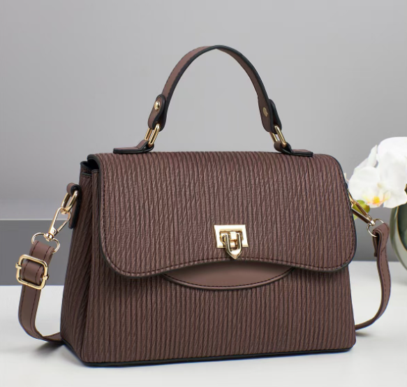Elegant Medium Handbag With Gold Lock & Contrast Flap Brown