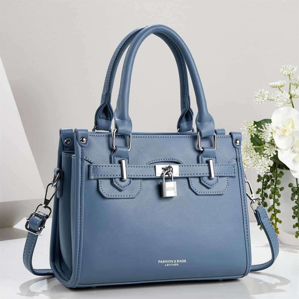 2026 Elegant Medium Handbag For Ladies Blue