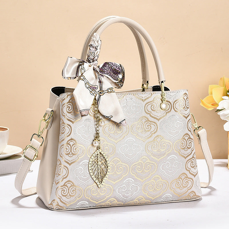 Exquisite Medium Handbag For Stylish Ladies