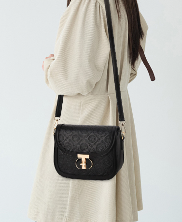 Dixi Trendy Elegant Medium Motorcycle Bag Black