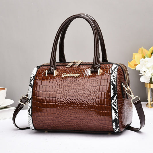 2026 New Crocodile Pattern Boston Ladies Bag Coffee
