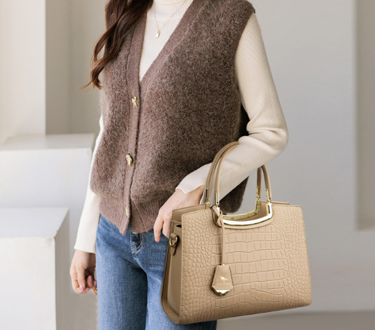 Elegant Large Crocodile Pattern Handbag Khaki