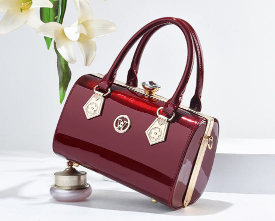 2026 New Fashionable Bright Leather Large Capacity Women's Shoulder & Crossbody HandBag