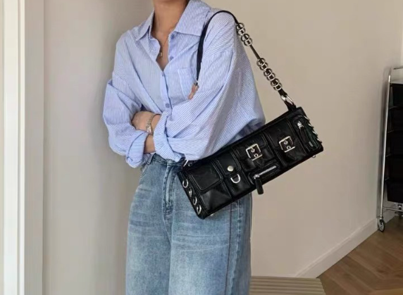 Niche Design Long Multi-Pocket Ring Functional Bag for Women