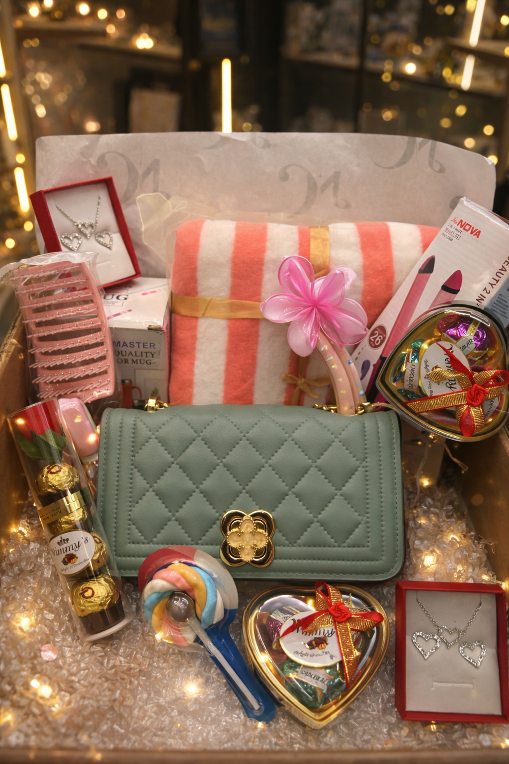 2023 New Fashion Small Fragrance Style Diamond Chain Bag