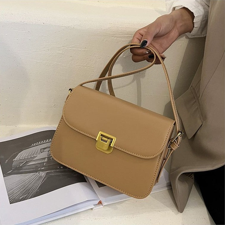 Temperament Women Retro Western Style Bag