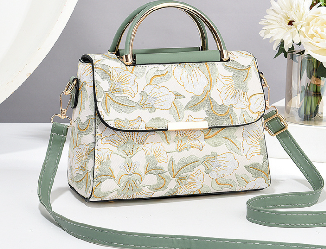Trendy Women’s Printed Crossbody Bag – Small Ethnic Style Shoulder Handbag, Fashionable Everyday Purse