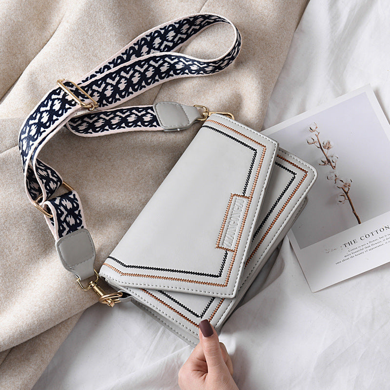 Spring New Style Single Shoulder Armpit Trendy Crossbody Bag