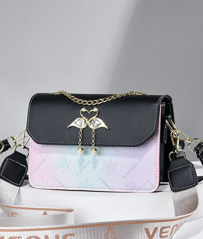 Summer New One Shoulder Chain Handbag